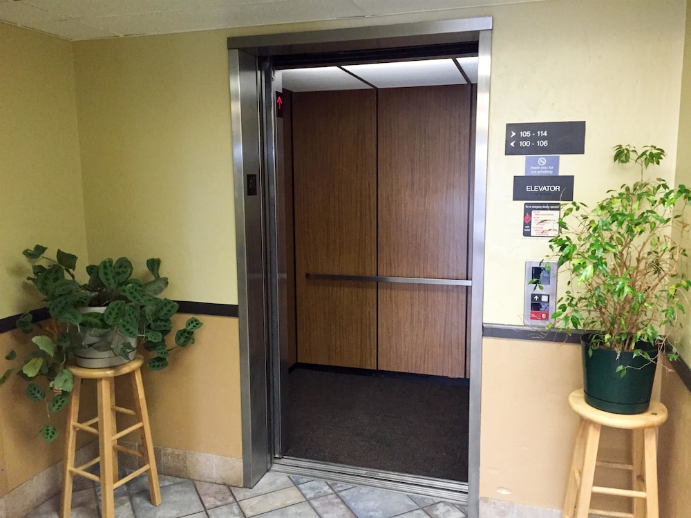 Motel6 Wilsonville, OR - Portland 13/60