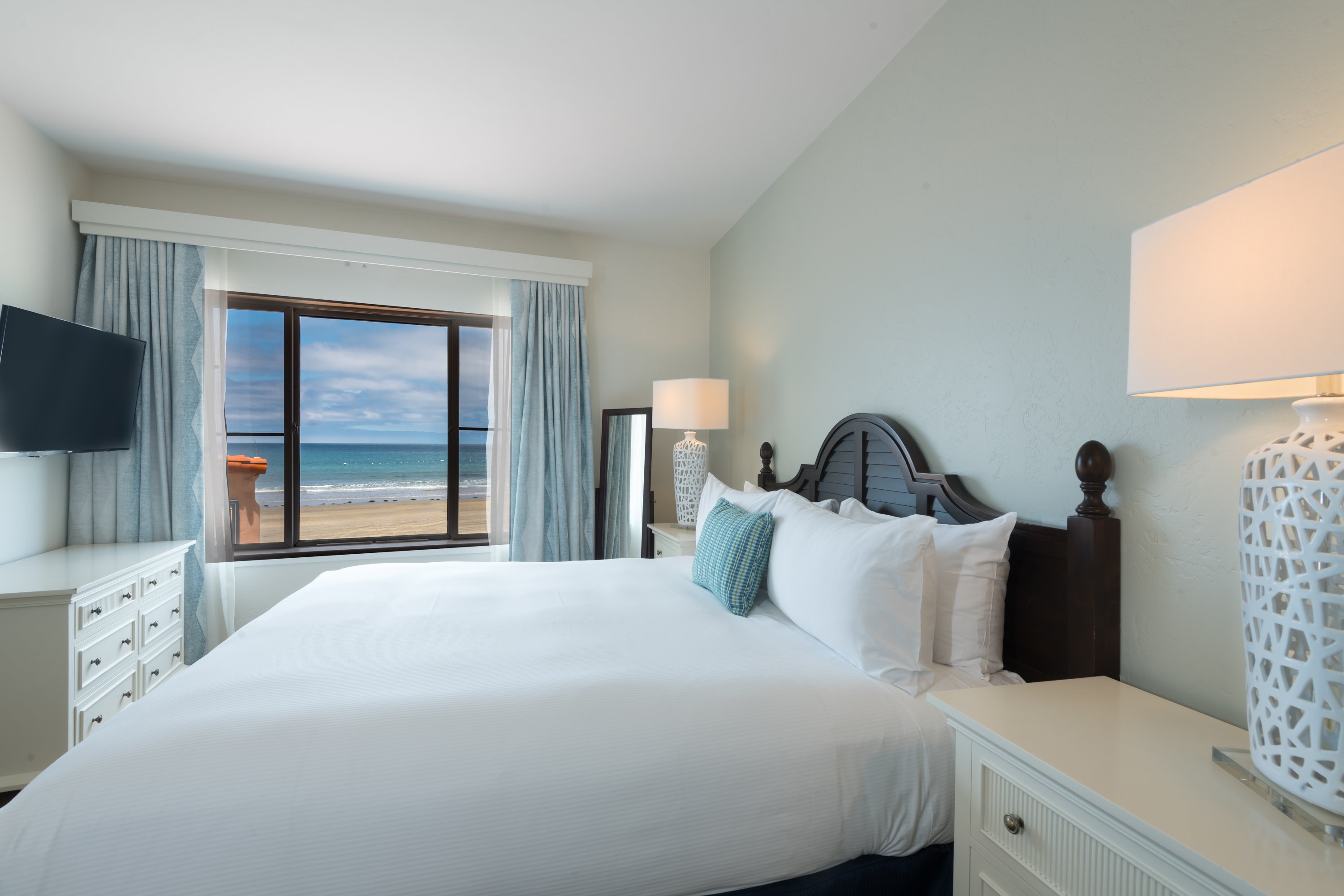 1 Bedroom, Suite, Beach Front, Kitchen