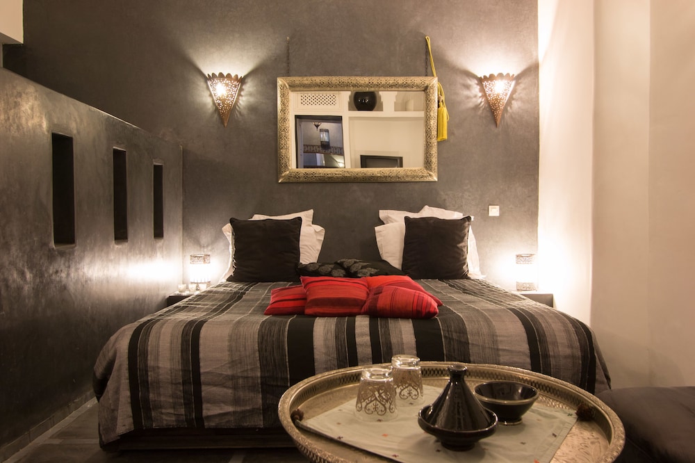 Riad Alegria 30/78