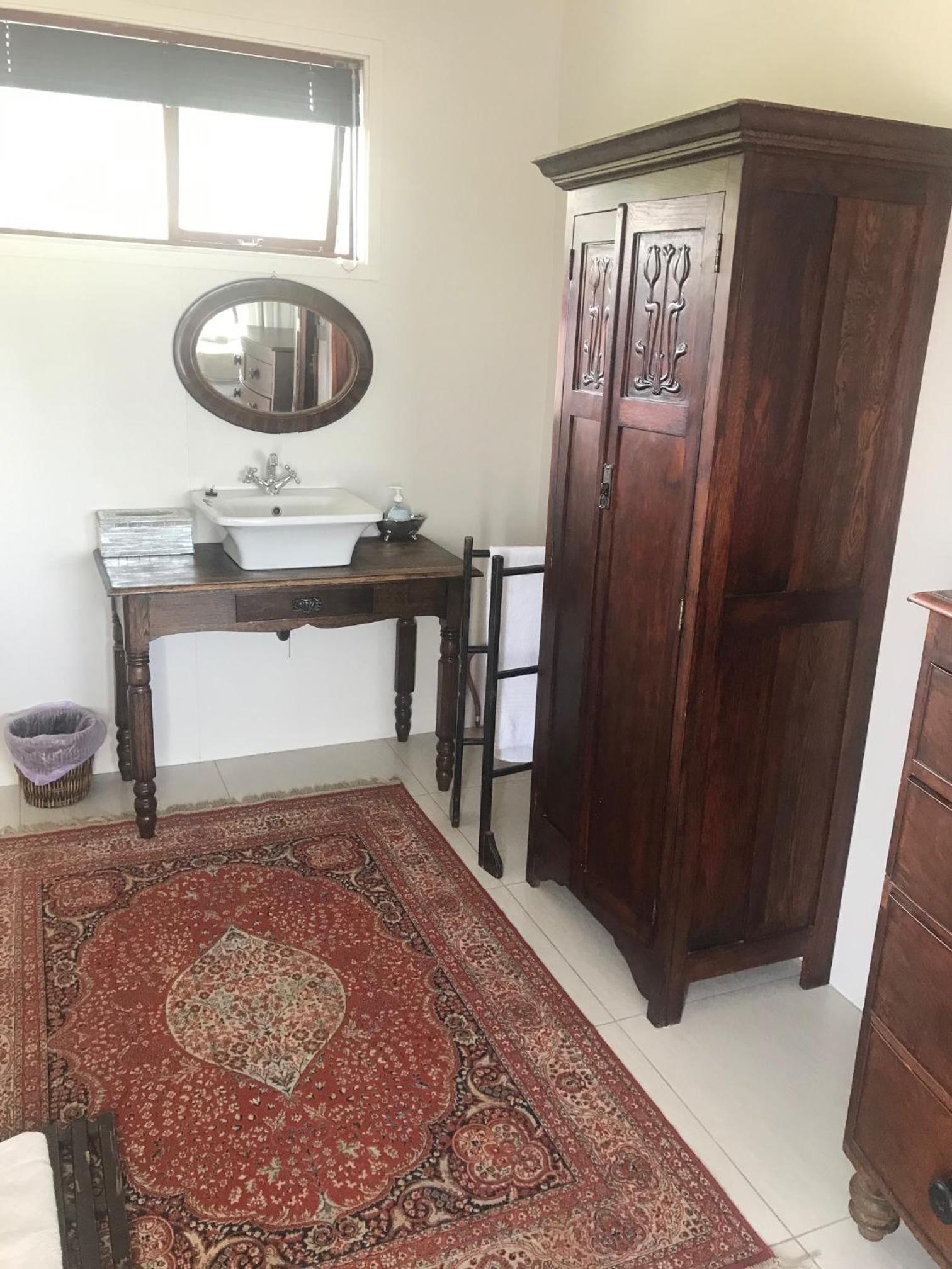 Seaview Place Bed and Breakfast 1/13