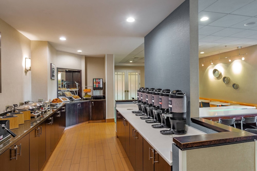Springhill Suites By Marriott Fairbanks 38/48