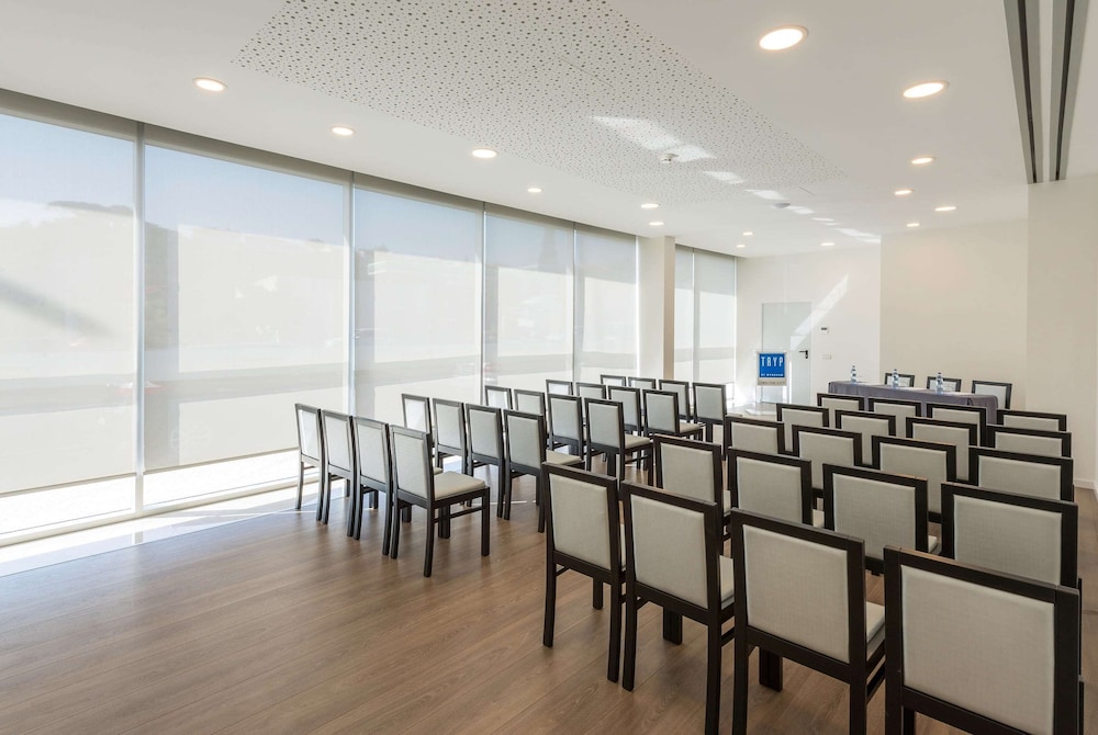 TRYP by Wyndham Leiria 35/49