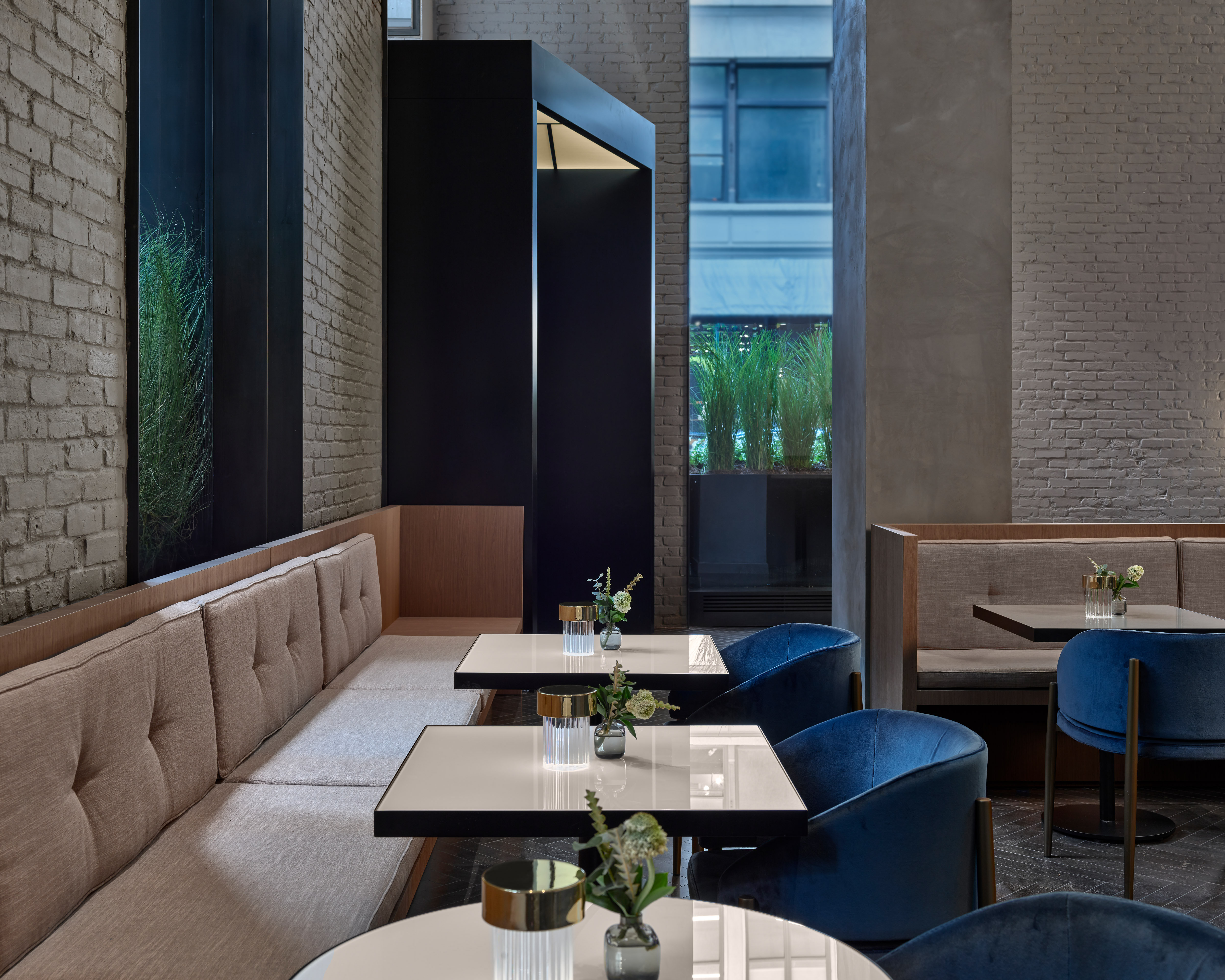 Hotel AKA Nomad 58/66