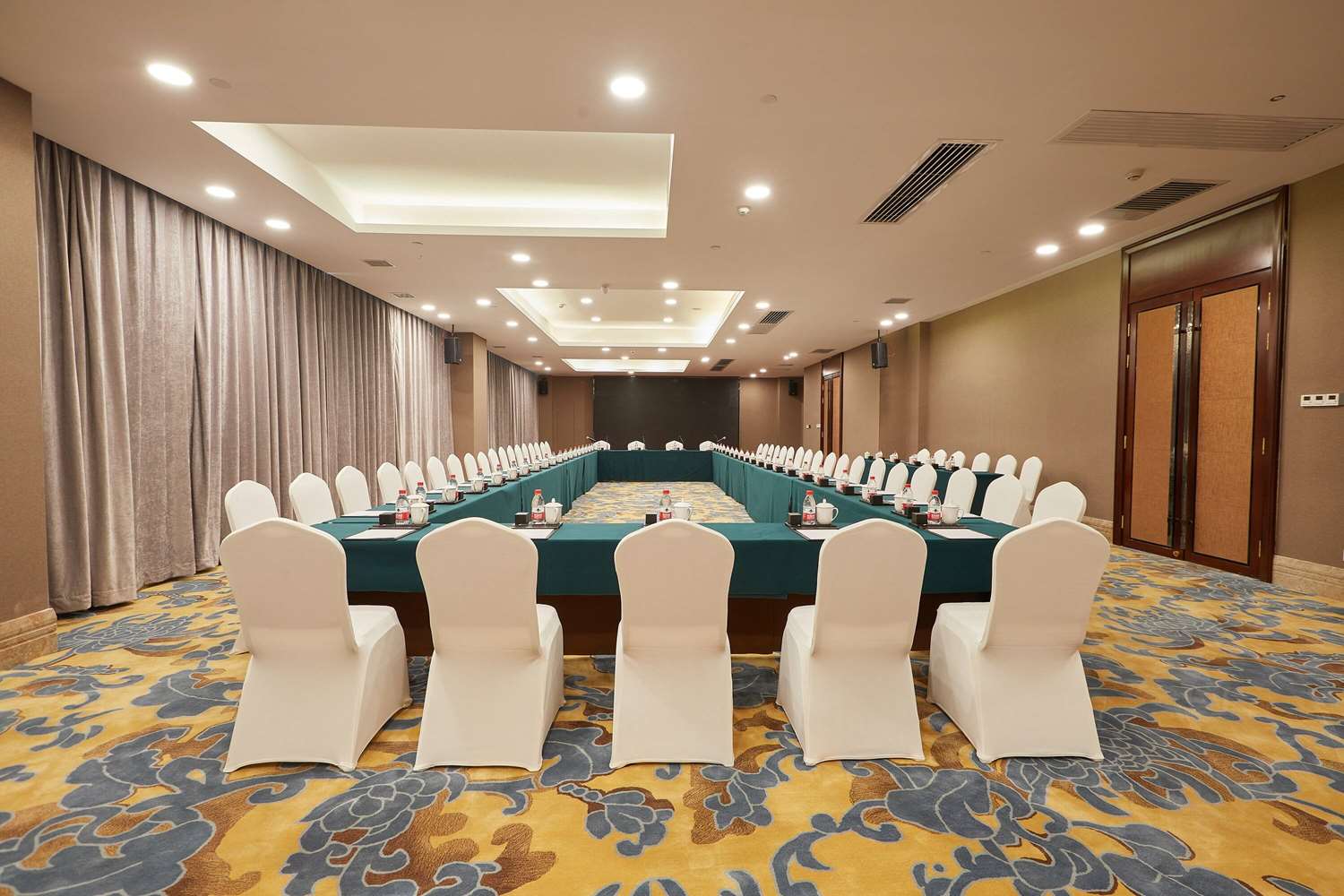 Wyndham Grand Plaza Royale Chenzhou 28/30