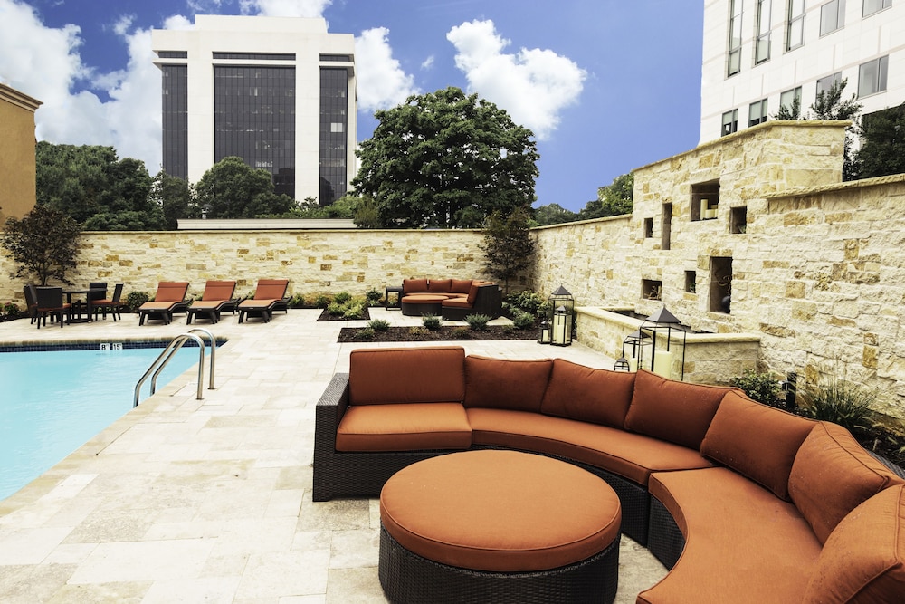 Fairfield Inn Suites By Marriott Charlotte Uptown 63/63