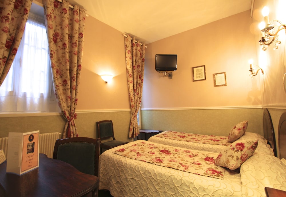 Hôtel Chopin 17/65
