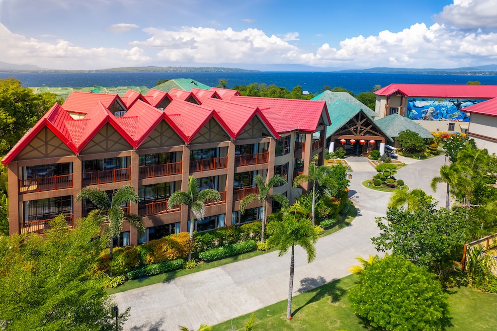 H Resort Bohol – The Coral Cliff by SMS Hospitality 8/65