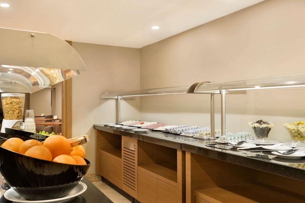 Ramada Encore by Wyndham Gebze 19/49