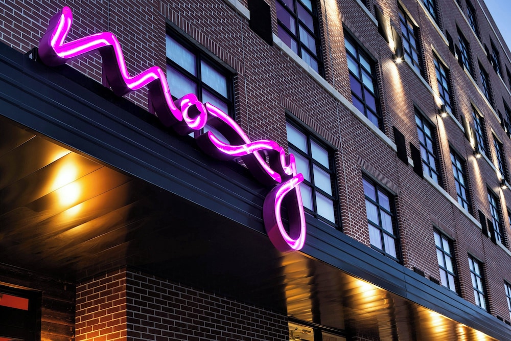 Moxy Omaha Downtown 3/37
