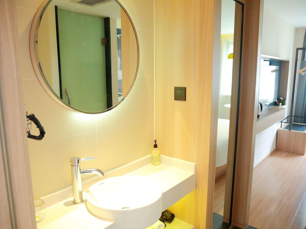 Ibis Styles Shanghai Qingpu Sport Center Hotel 30/31