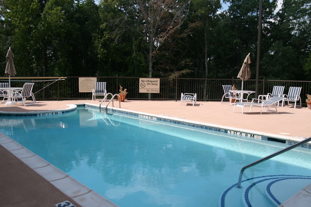 Hawthorn Extended Stay by Wyndham Kilgore 36/36