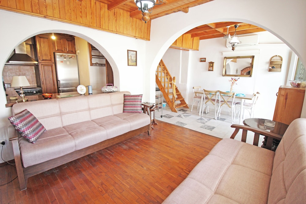 Bozcaada Denizyildizi Otel 27/44