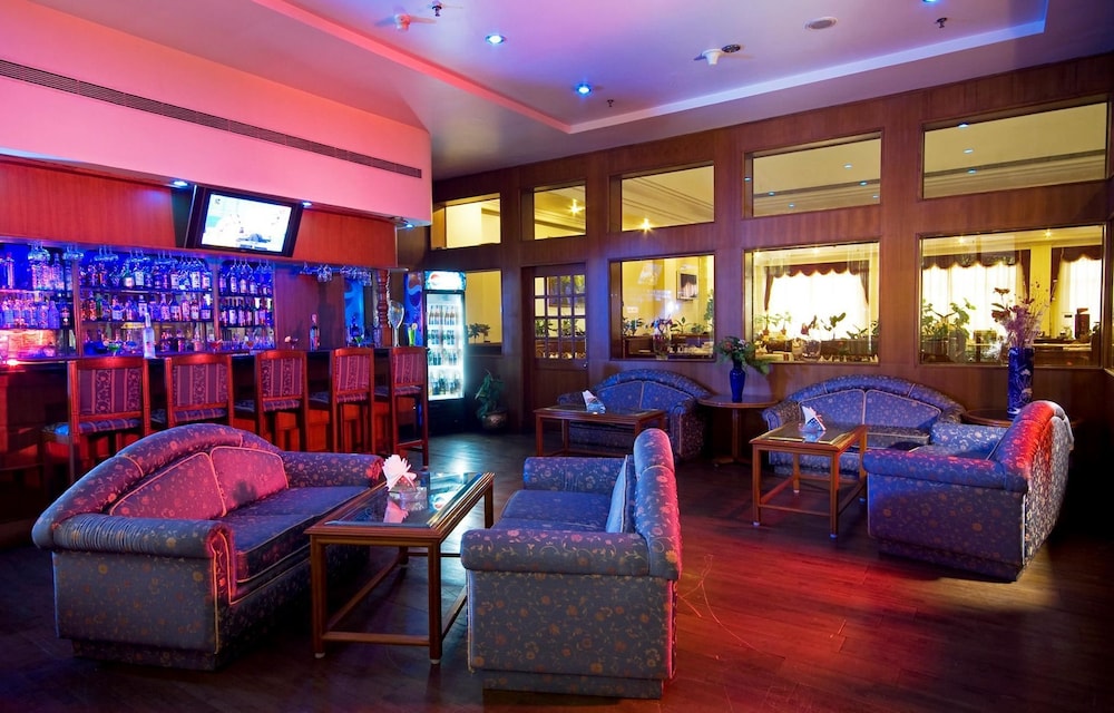 The Capitol Hotel 23/35