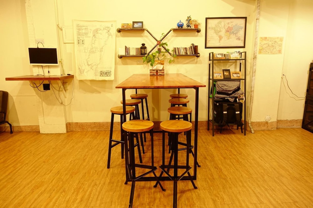 Chiayi Petite Hostel 32/35