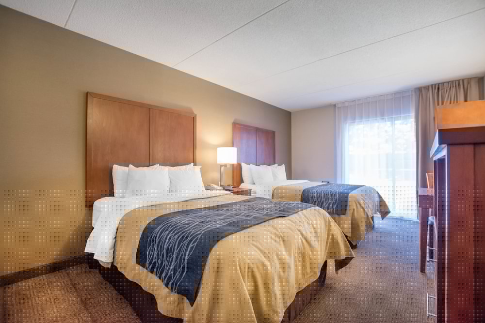 Comfort Inn Bathurst, NB 12/39