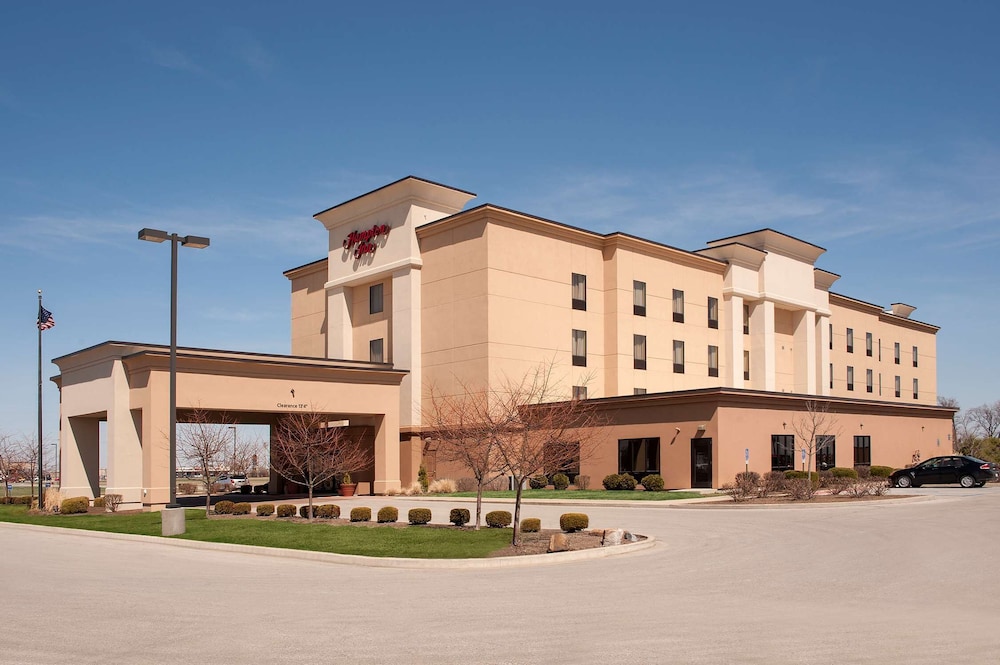 Hampton Inn Macomb 1/63