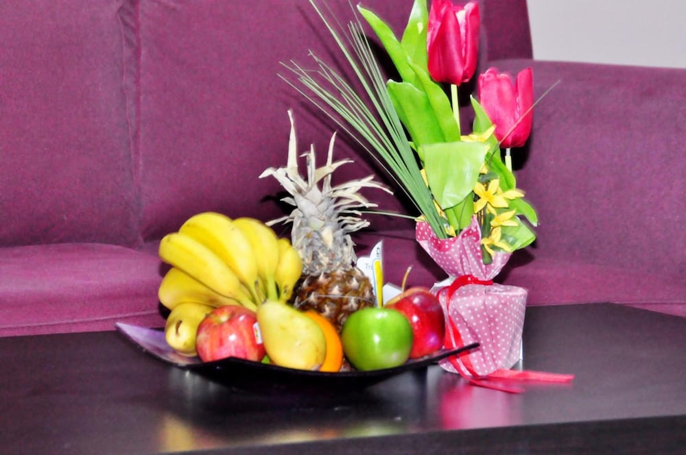 أجنحة طوق(Tooq Suites) 30/50