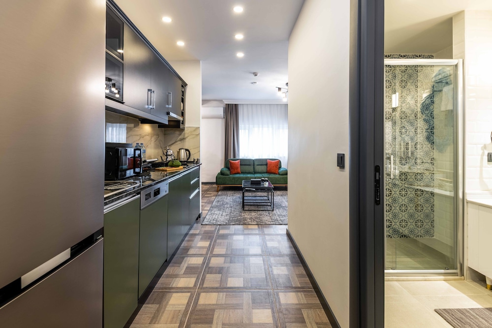 BayMari Suites City Life 51/63