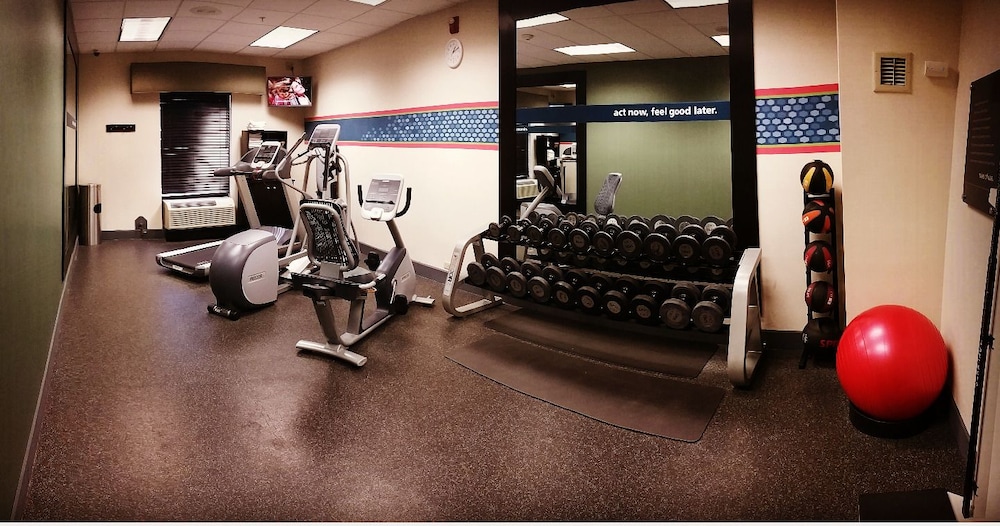 Hampton Inn Brattleboro 28/44