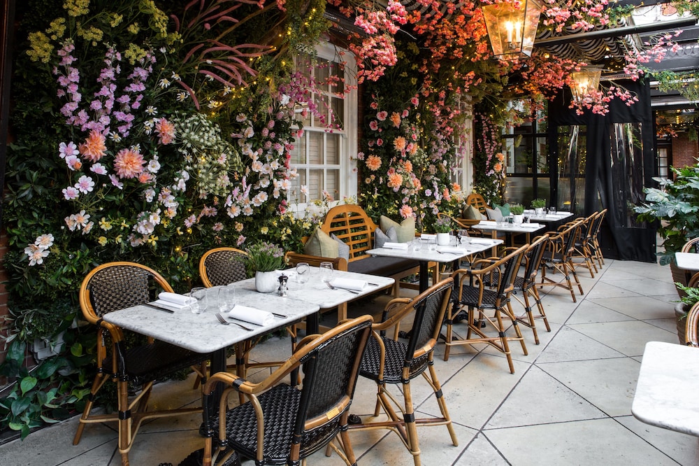 The Bloomsbury Hotel 44/46