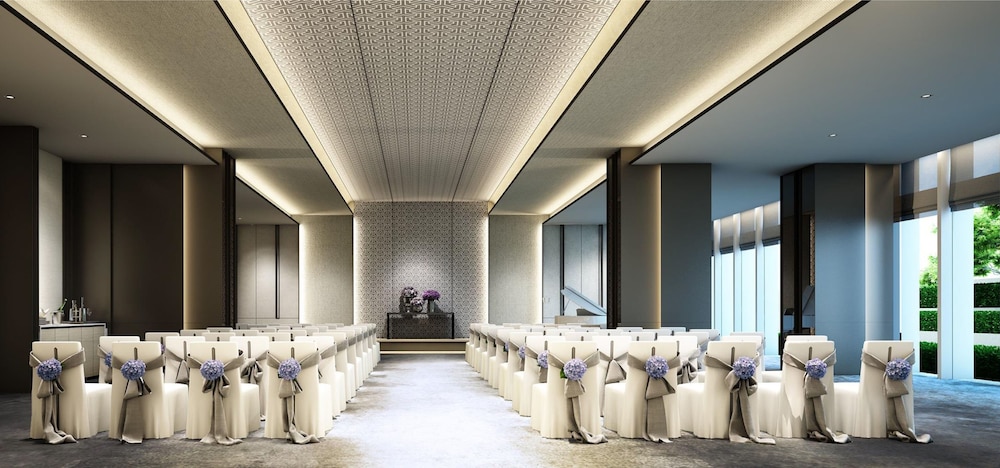 The Lalu Nanjing 36/41