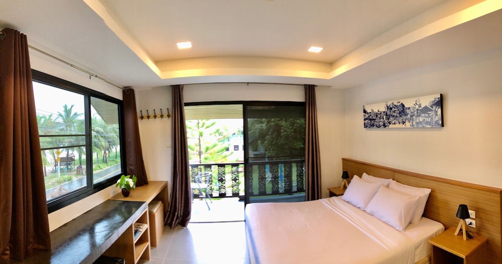 Dolphin Bay Resort 41/69
