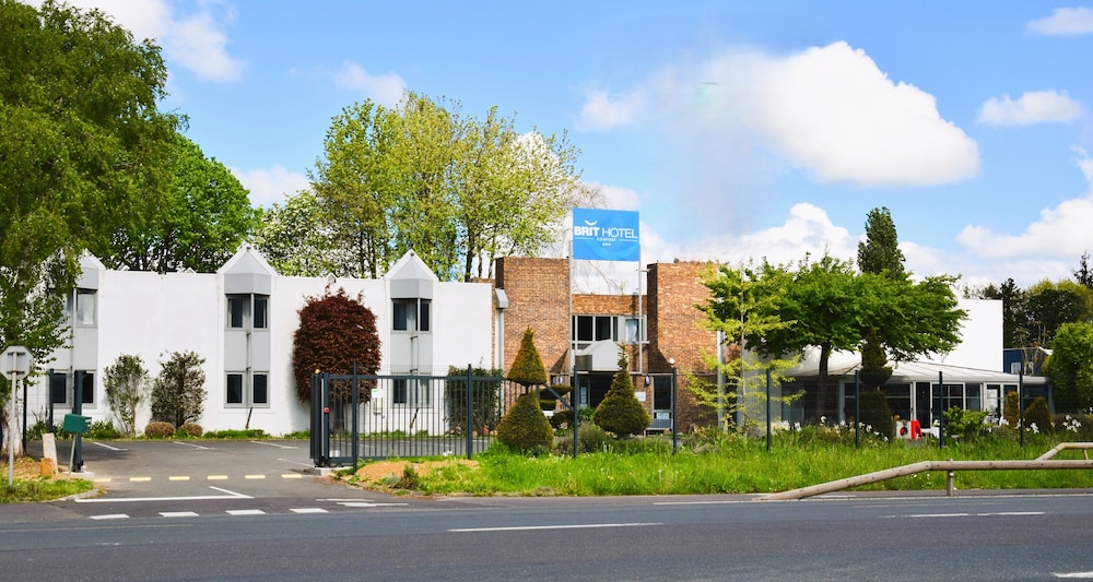 BEST HOTEL CAEN CITIS 46/51