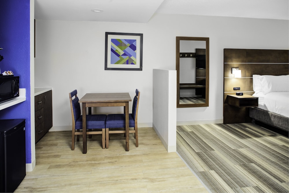 Holiday Inn Express Chester 32/43