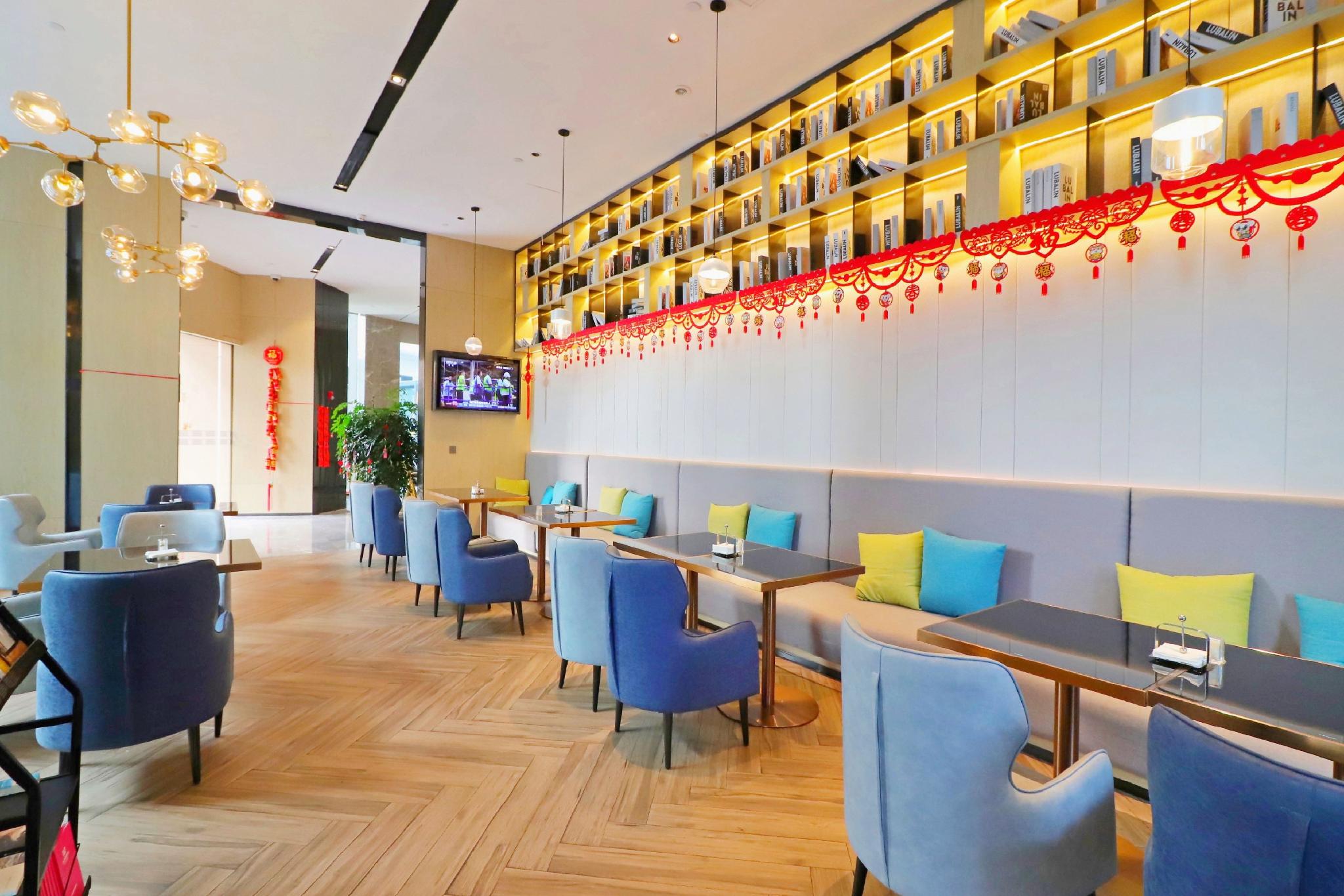 Echarm Hotel (Shanghai Hongqiao Railway Station ) 43/55