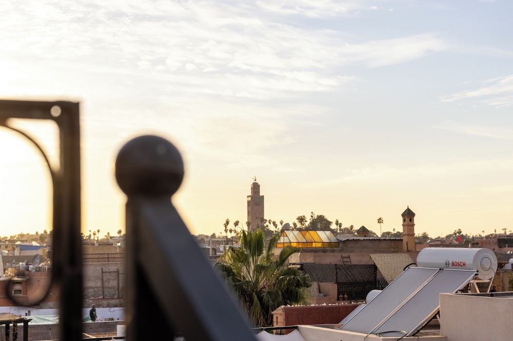 Riad Saba 40/64