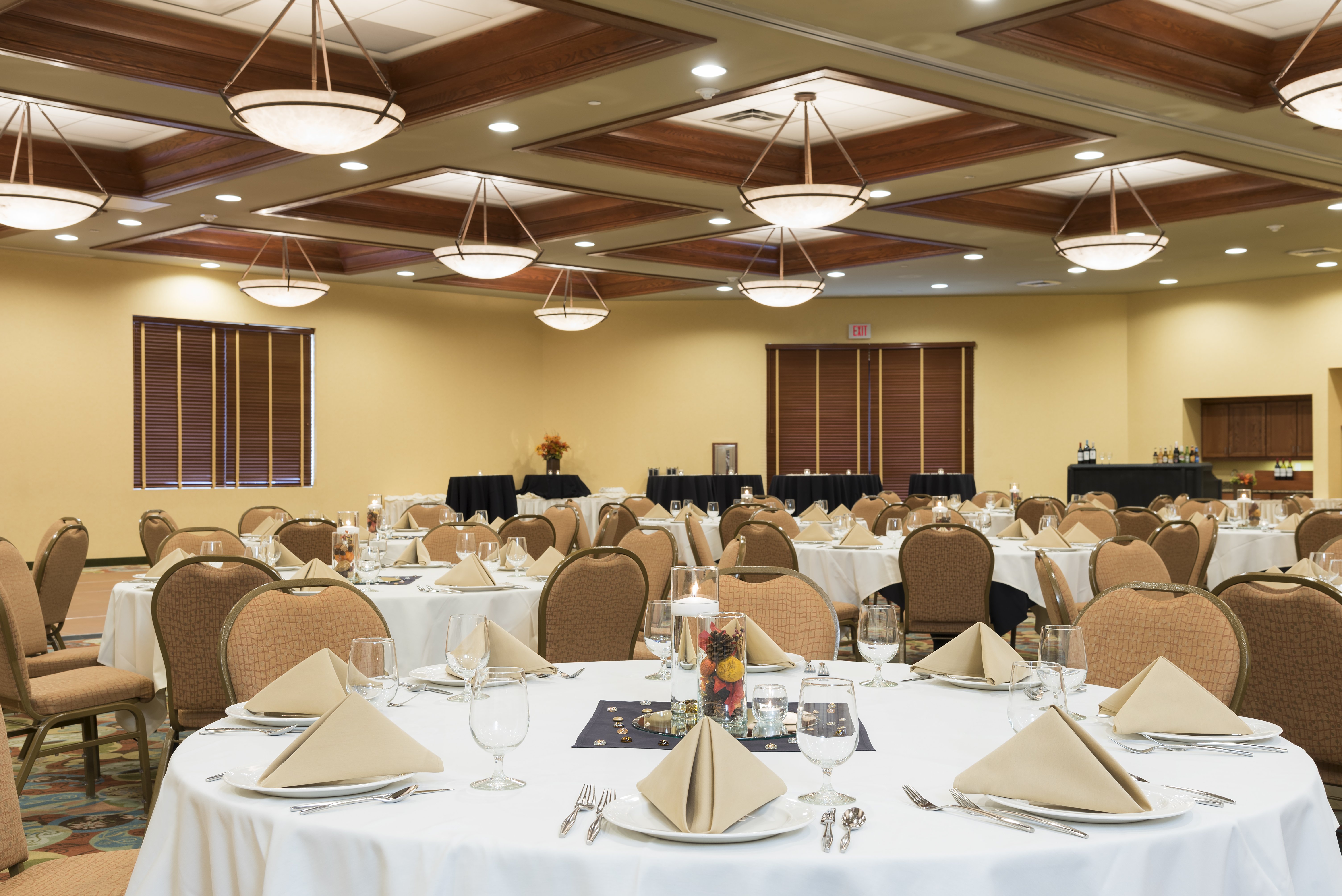 Holiday Inn Midland 70/75