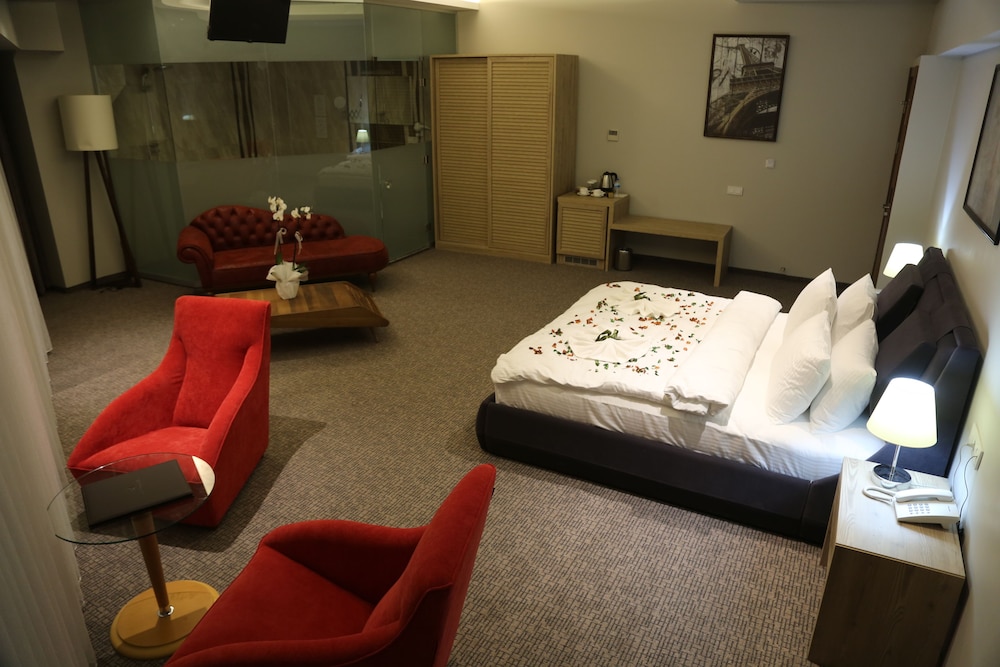 Hotel City Inegol 19/27
