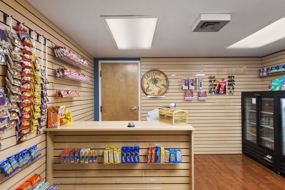 Days Inn by Wyndham Port Charlotte/Punta Gorda 43/50