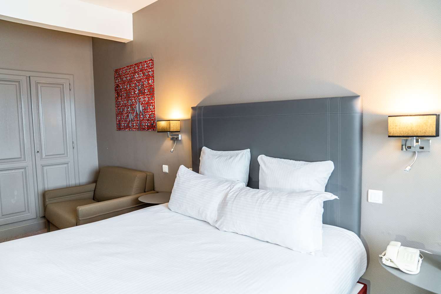 Deluxe, 1 Double and 1 Single Bed, Pool Access
