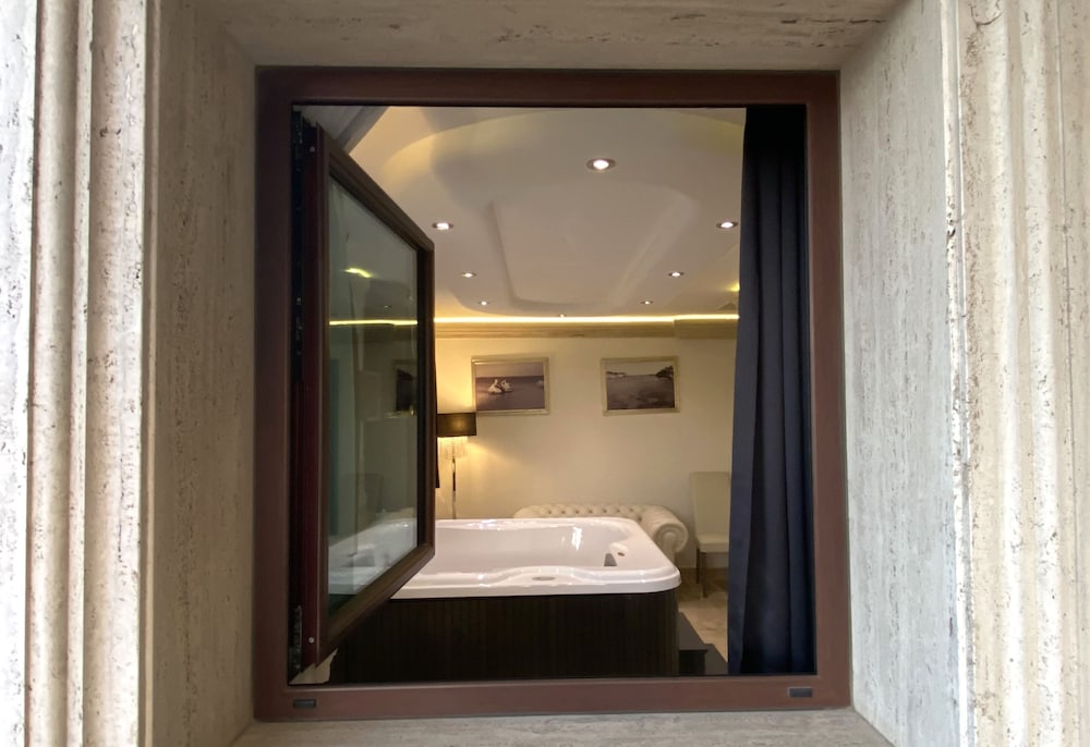 BHB Hotel Manduria 49/50