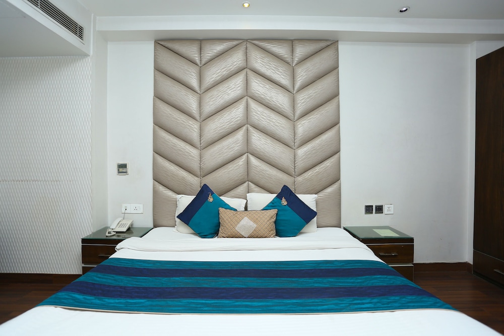 Hotel Uppal International 14/50