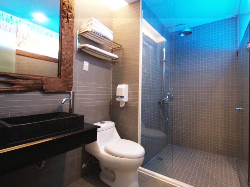 Seasons Bali Fashion Inn 44/50