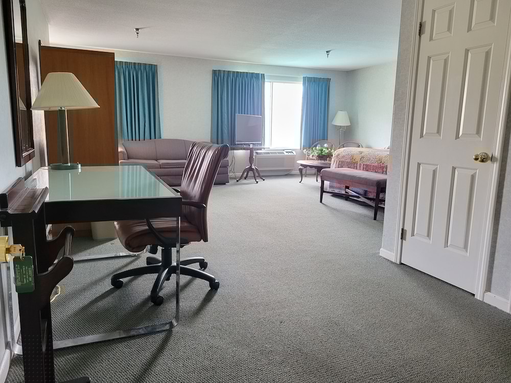 Surrey Inn Hotel 53/61
