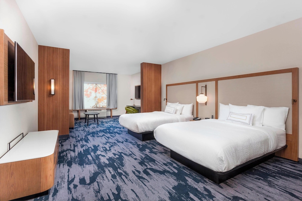 Suite, Multiple Beds, Accessible