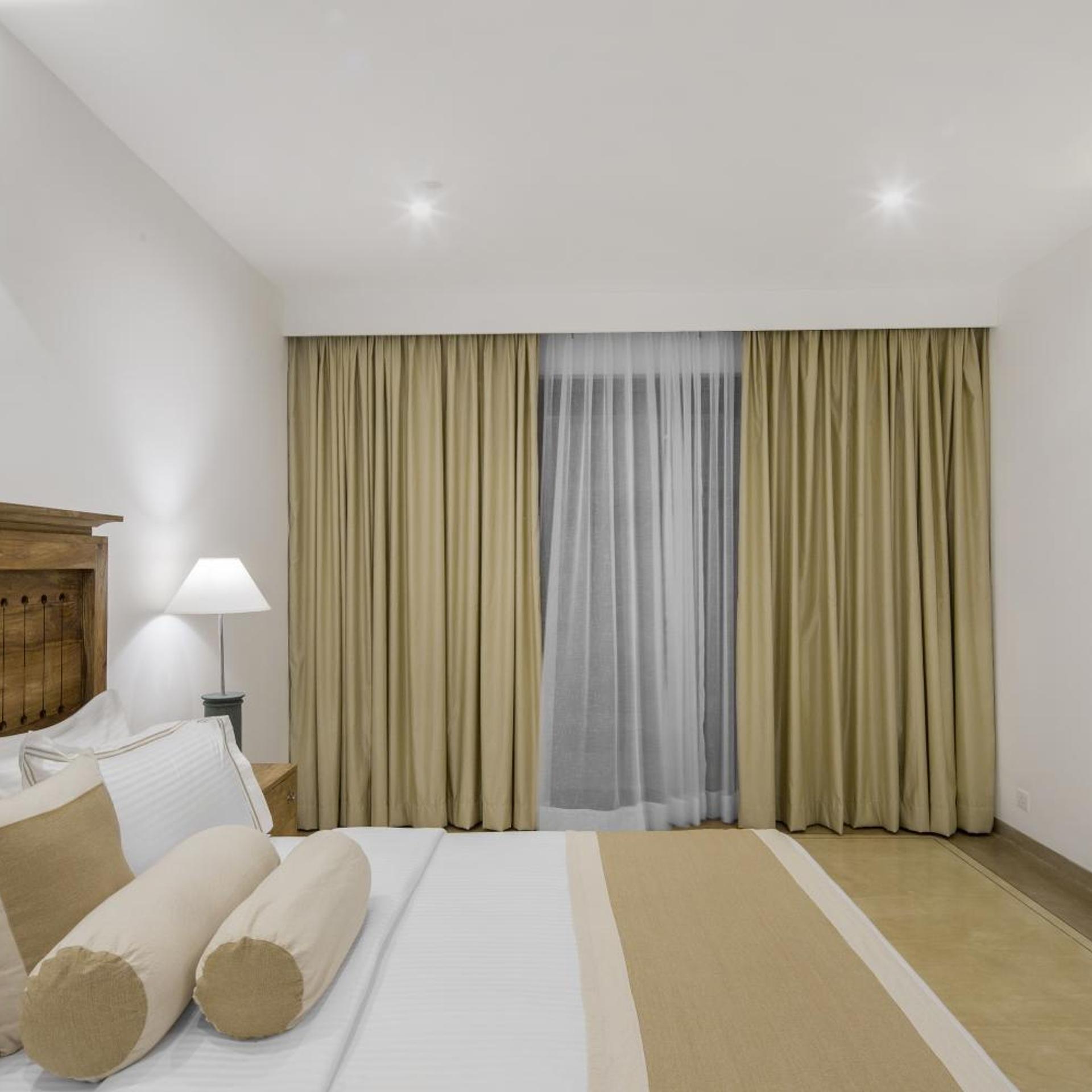 Lucky Elephant Hotel 15/48