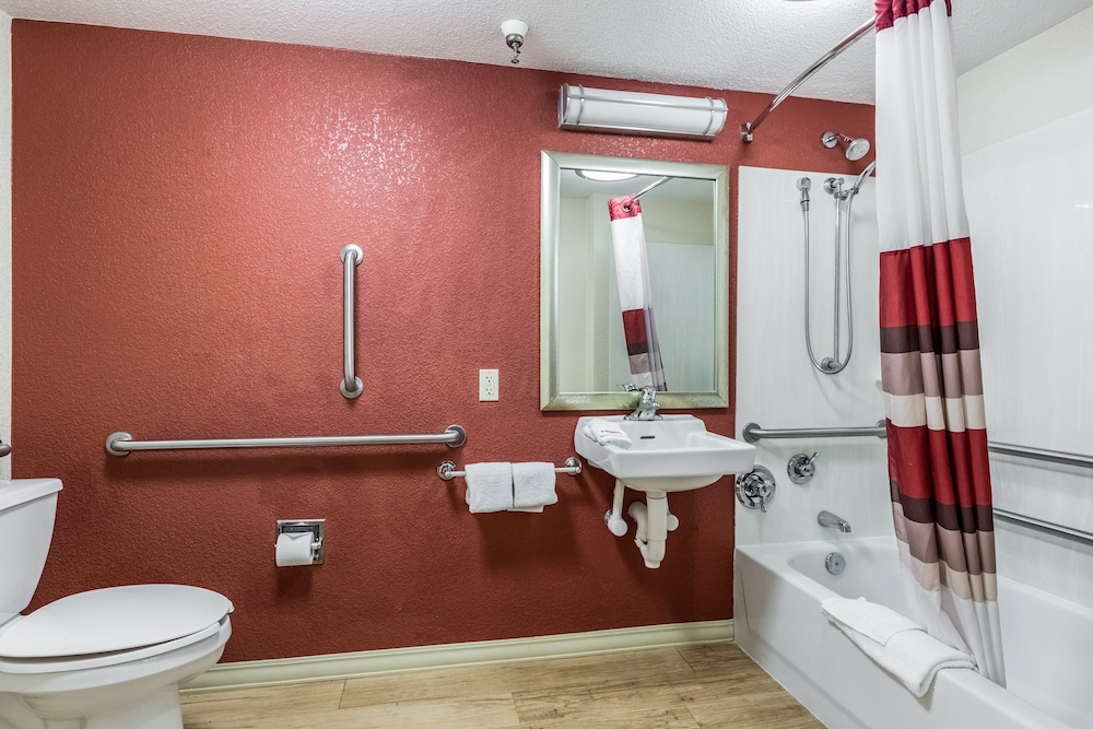 Red Roof Inn Minneapolis Plymouth 12/17