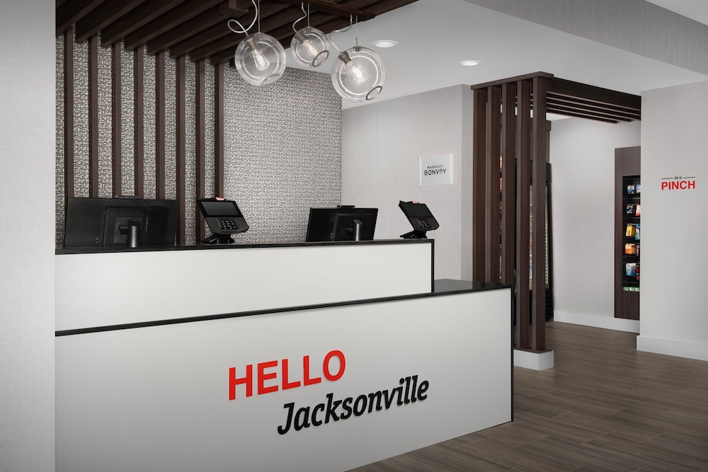 TownePlace Suites Jacksonville Airport 9/57