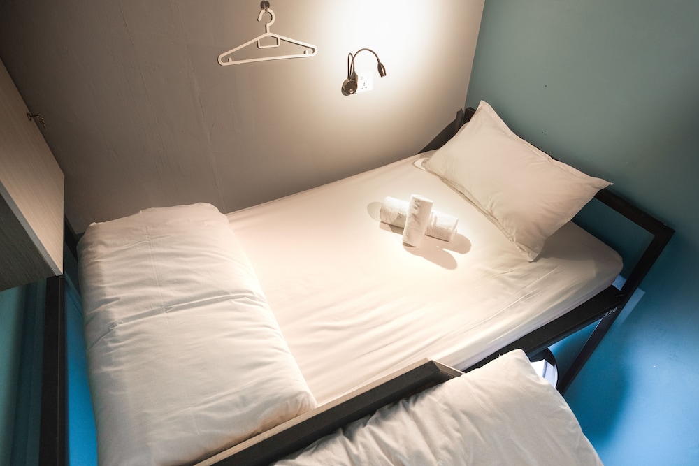 Vibrant Hostel 22/50