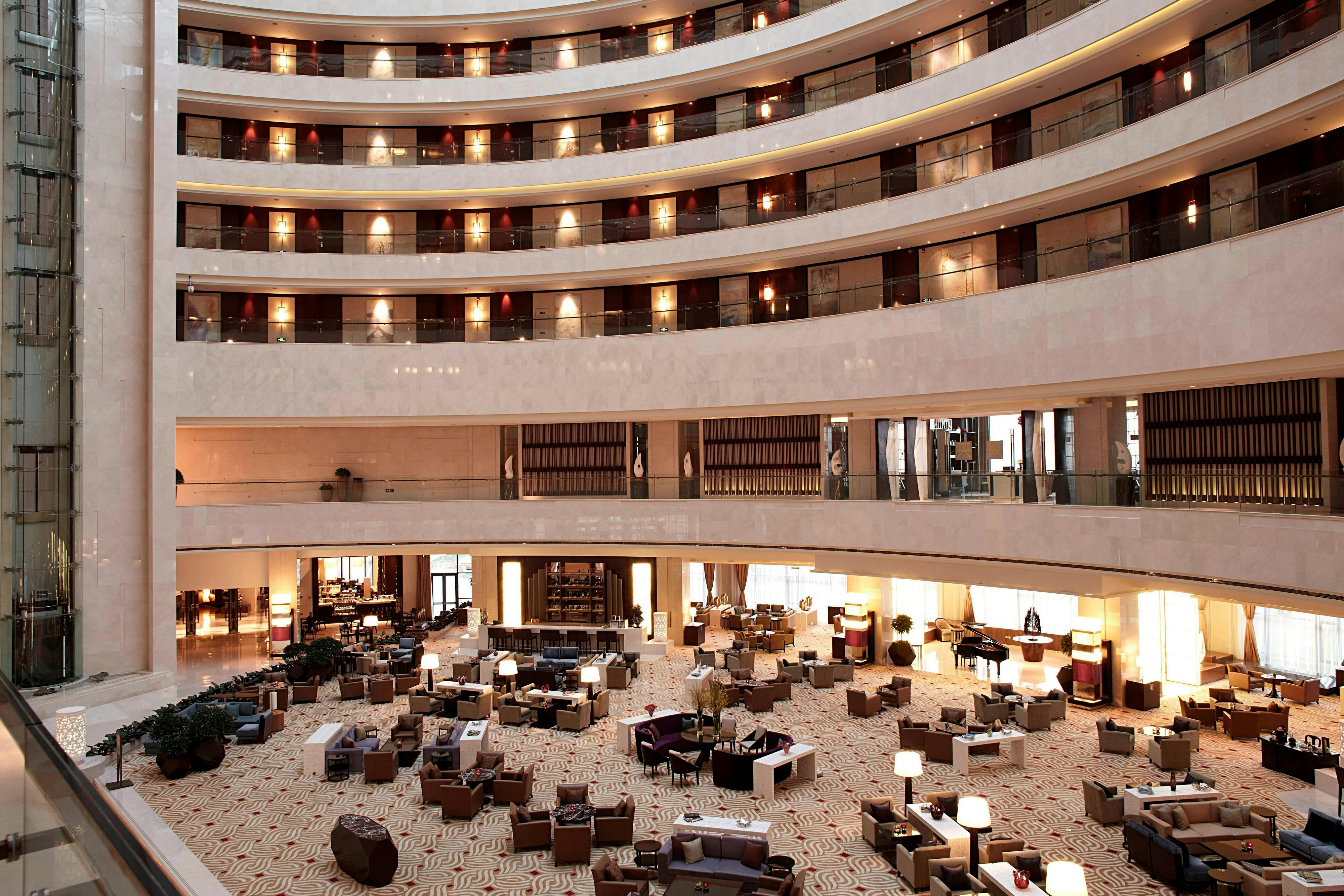 Renaissance Tianjin Lakeview Hotel 3/28
