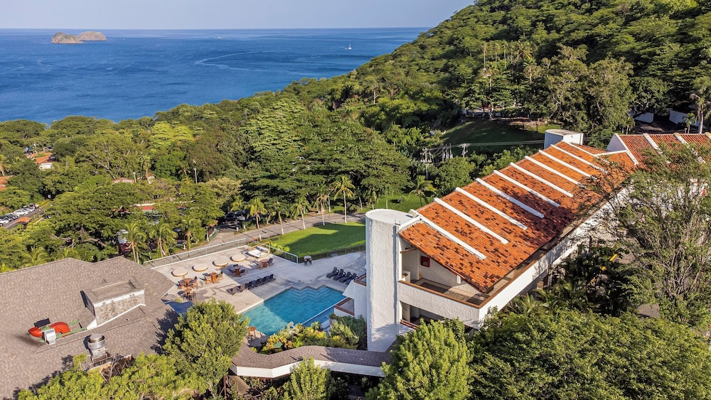 Hotel Villas Sol Beach Resort 65/77