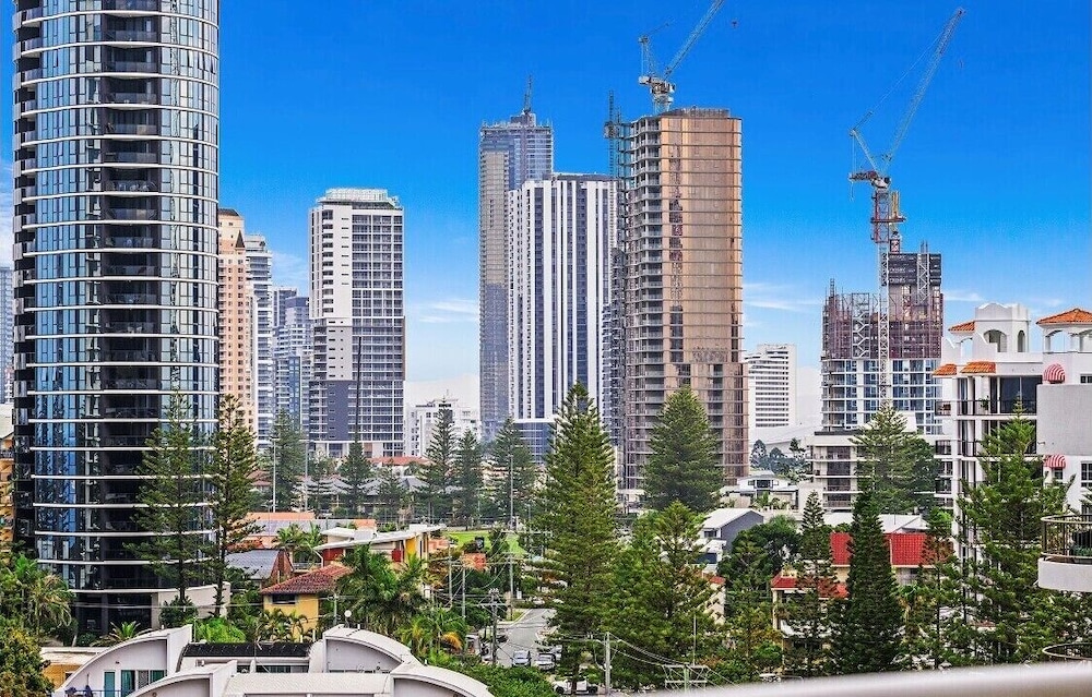 Wharf Boutique Apartments 66/78