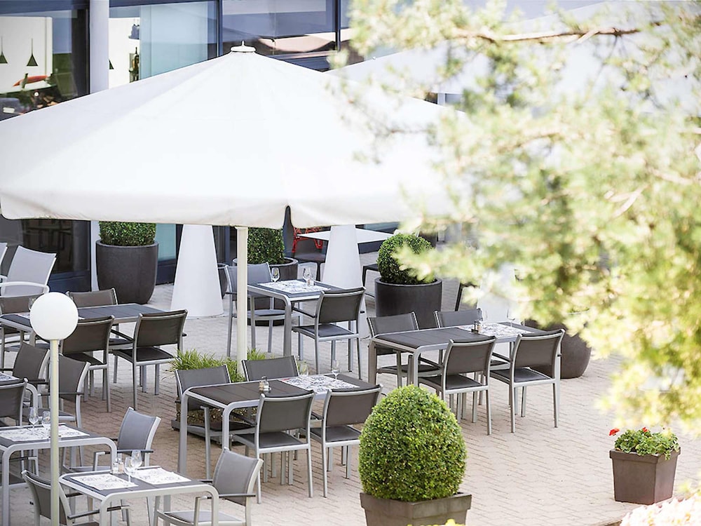 Novotel Suites Geneve Aeroport 63/74