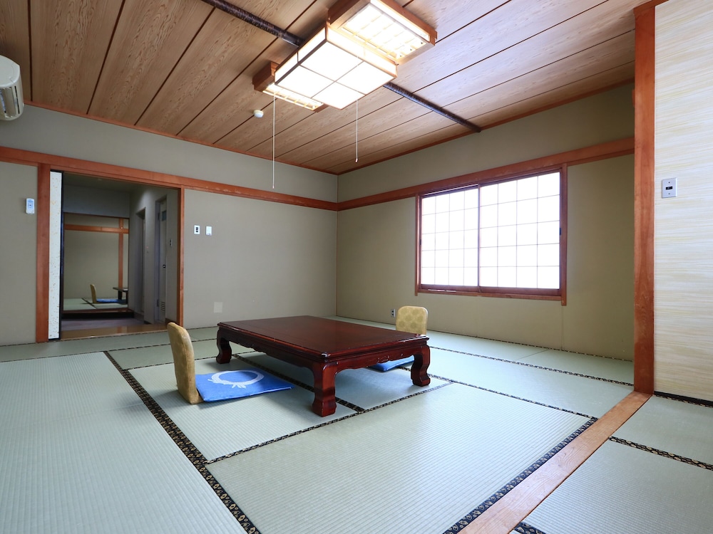 Toushijima Onsen Suzunami 29/53