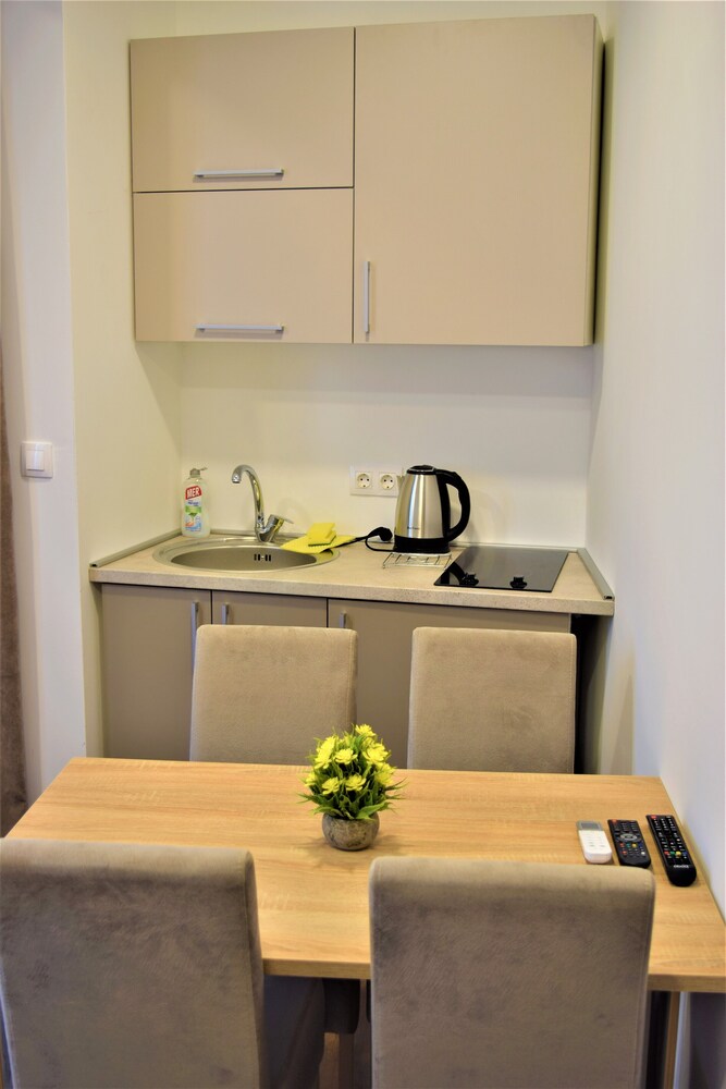 Martinovic Rooms 32/41