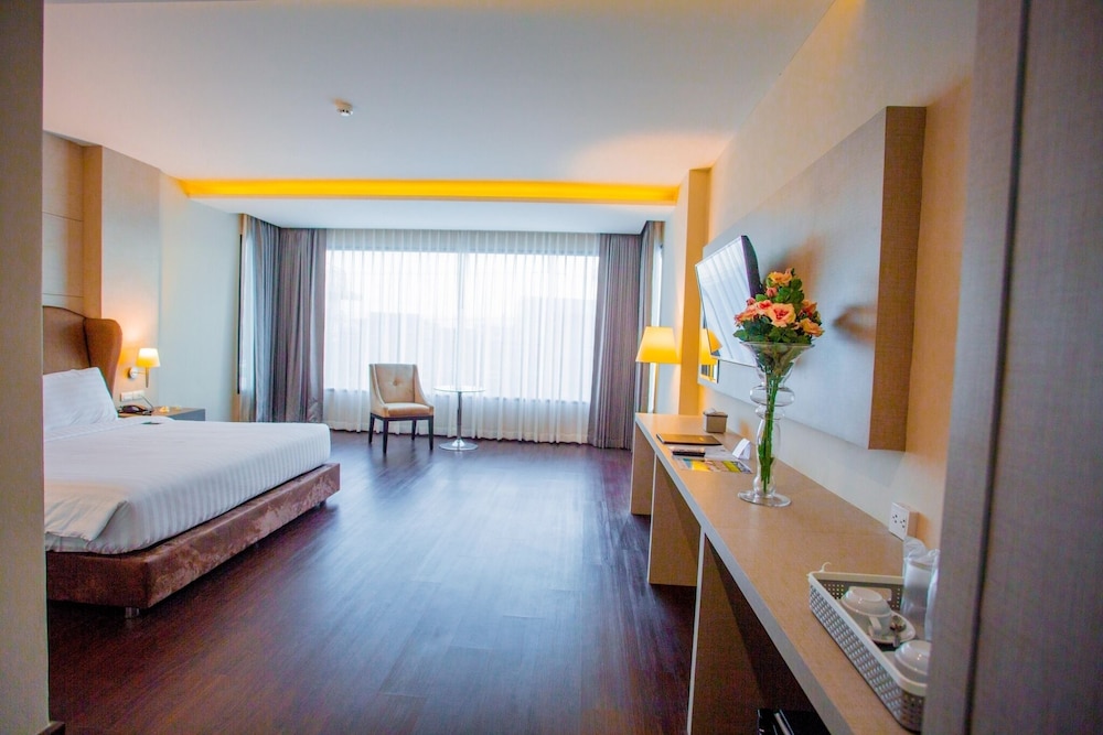 The Cheewin Hotel & Convention 15/25